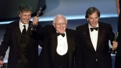 Branko Lustig na 73. dodjeli Oskara gdje je primio nagradu za film "Gladijator", 25.03. 2001.